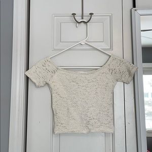 Slight Off-the-Shoulder Crop Top